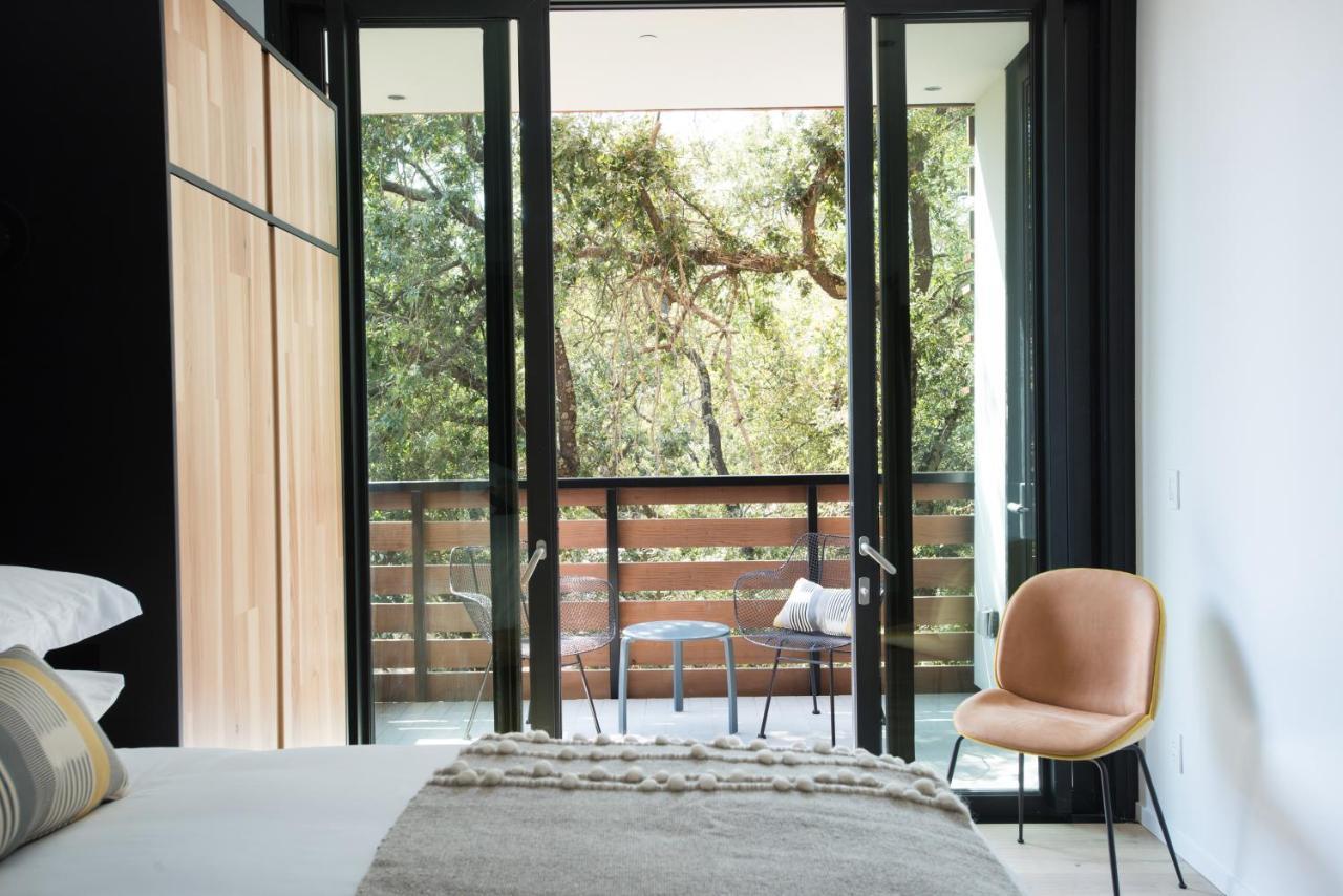 הילדסבורג Harmon Guest House מראה חיצוני תמונה